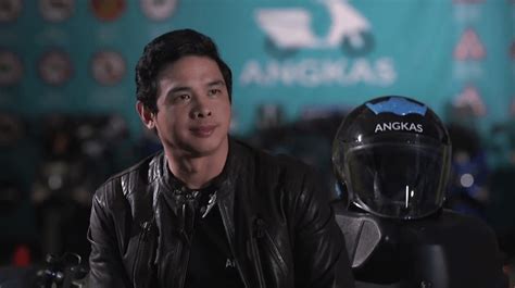 This is how George Royeca is taking the streets with Angkas.